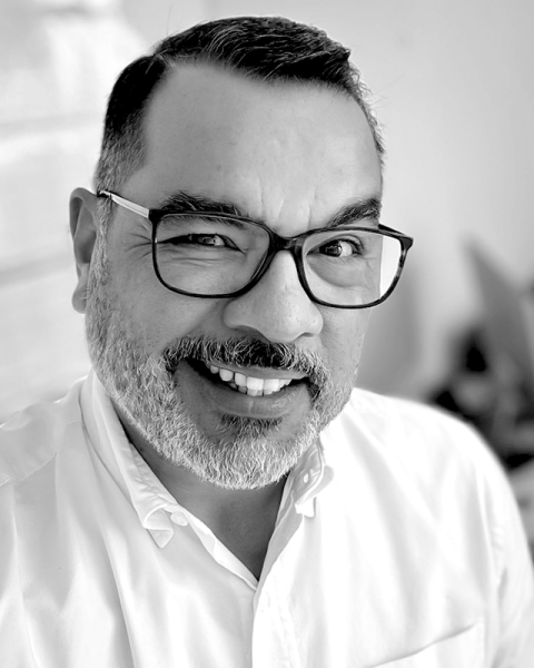 Mtro. César Ernesto González Coronado