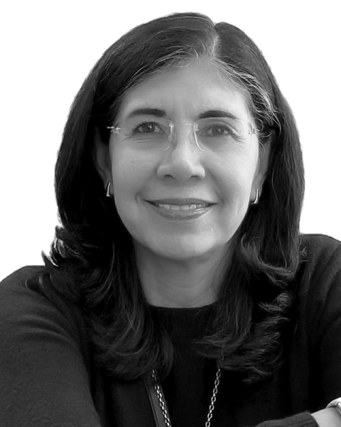 Dra. Carmen Arteaga Alvarado