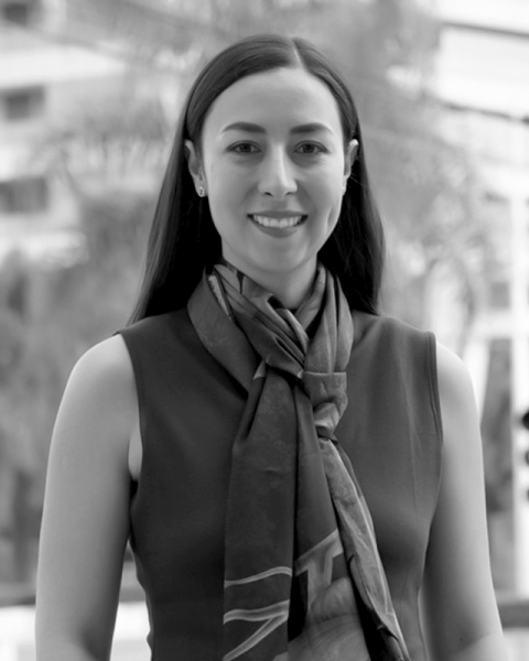 Mtra. Paola Aralid Izaguirre Vargas