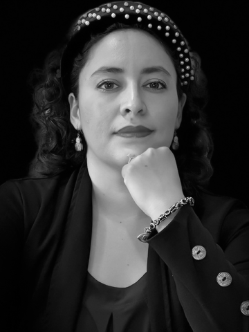 Dra. Magdalena M. Contreras Turrubiartes