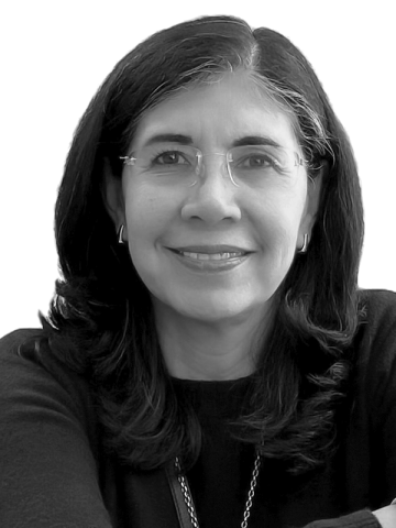 Dra. Carmen Arteaga Alvarado