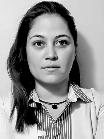 Dra.  Laura Yareni Zuñiga