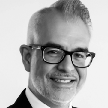 Mtro. Guillermo Arturo Gómez Mata