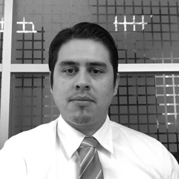 Dr. Lucio Flores Payán