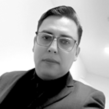 Dr. Milton Omar Guzmán Ornelas