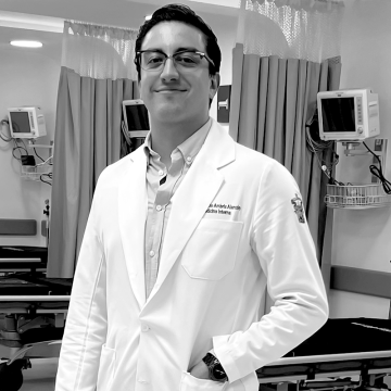 Dr. Mauricio Alfredo Ambriz Alarcón