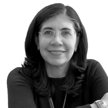 Dra. Carmen Arteaga Alvarado