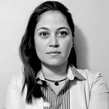 Dra.  Laura Yareni Zuñiga